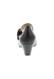 BETTY - Spangenpumps mit Dirndl-Schließe