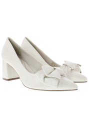 MINJA - spitze Pumps mit Schleife